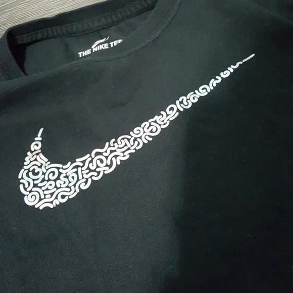 Girls Nike Tee Black - Picture 5 of 6